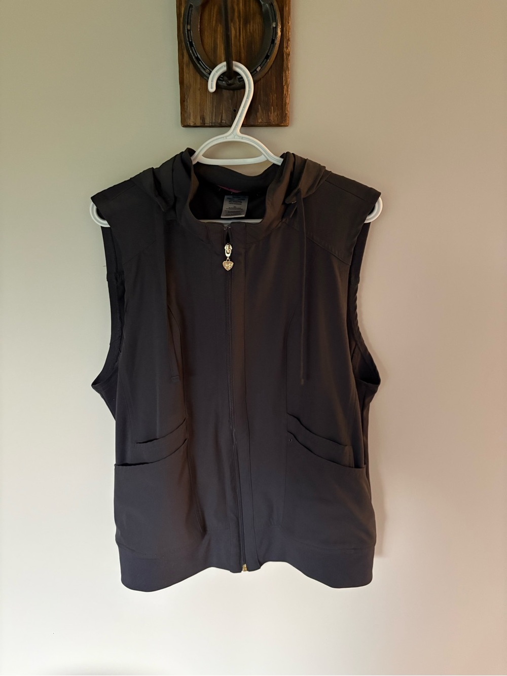 HeartSoul Hooded Zip Front Scrub Vest in Grey